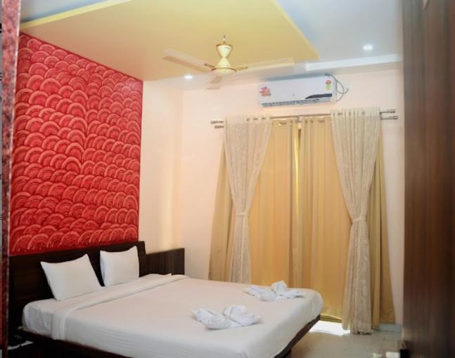 Hotel Swamiraj Indāpur المظهر الخارجي الصورة